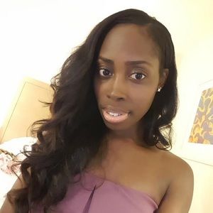 Meet your Posher, Laquaya